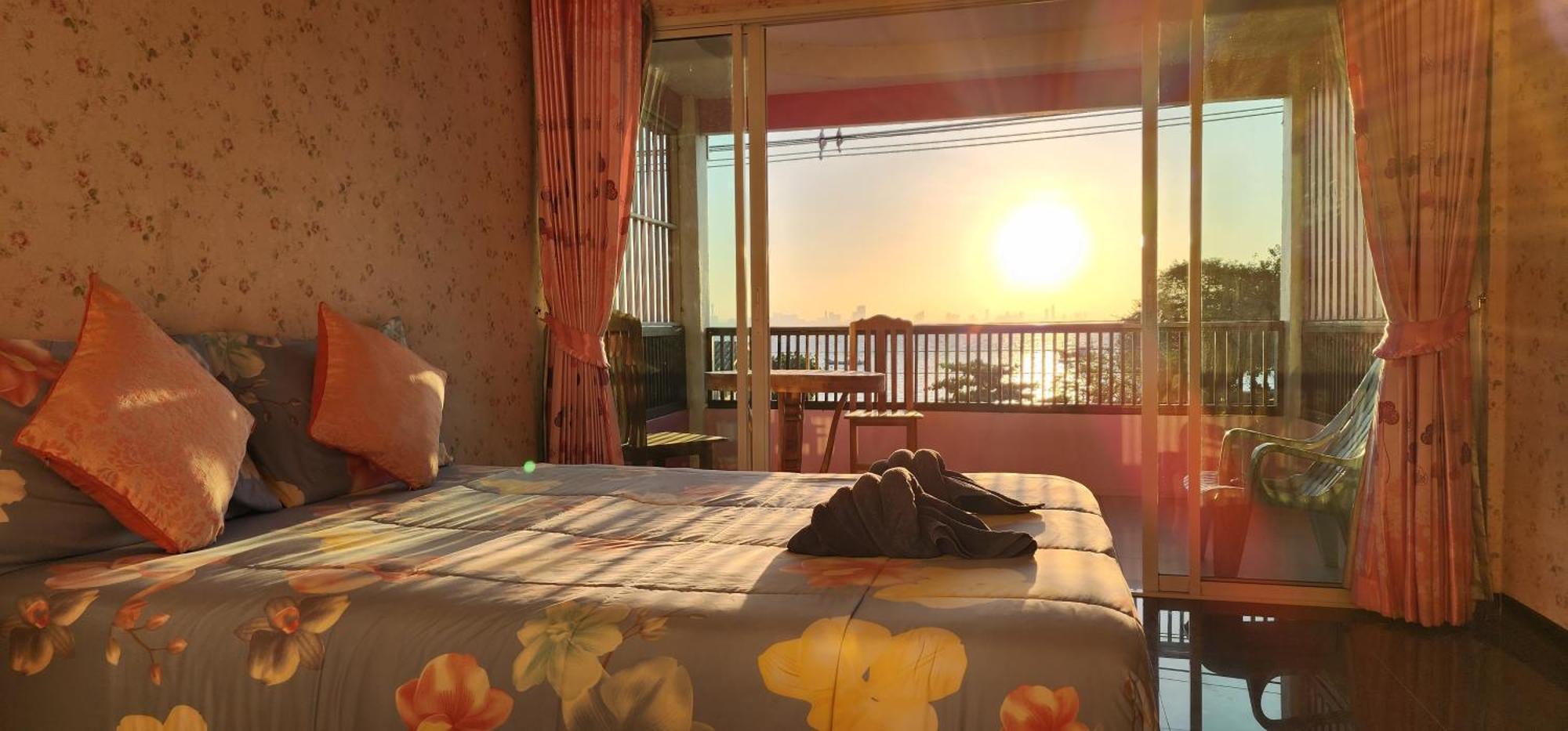 Puttaraksa Kohlarn Hotel Екстериор снимка