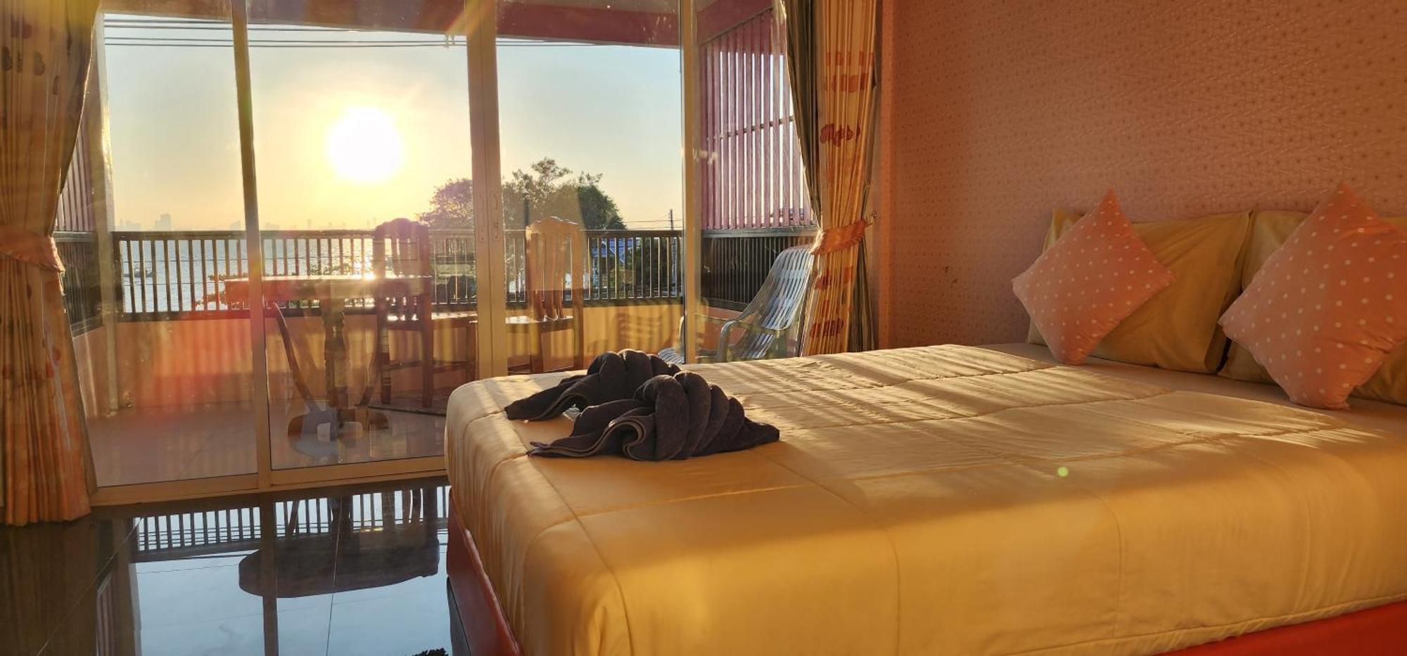 Puttaraksa Kohlarn Hotel Екстериор снимка