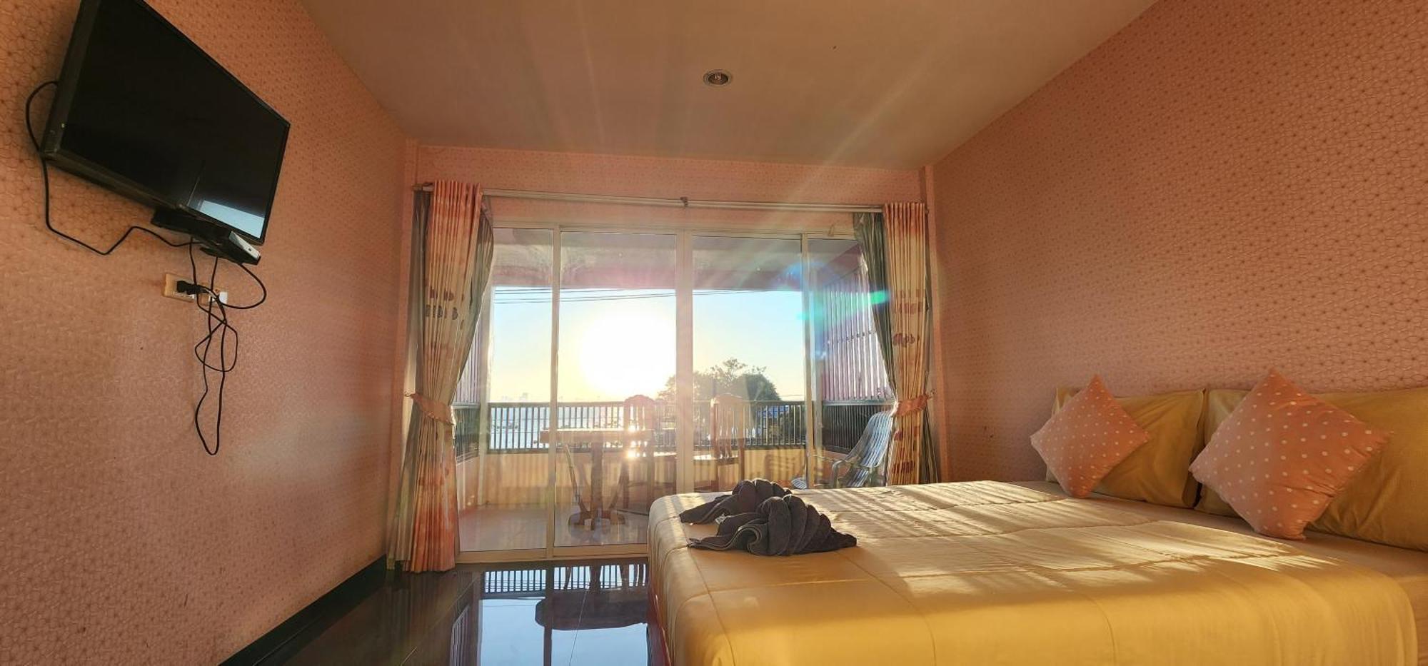 Puttaraksa Kohlarn Hotel Екстериор снимка