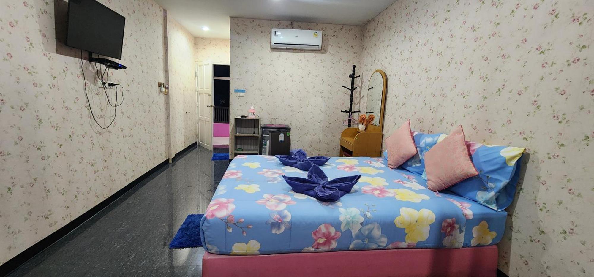 Puttaraksa Kohlarn Hotel Екстериор снимка
