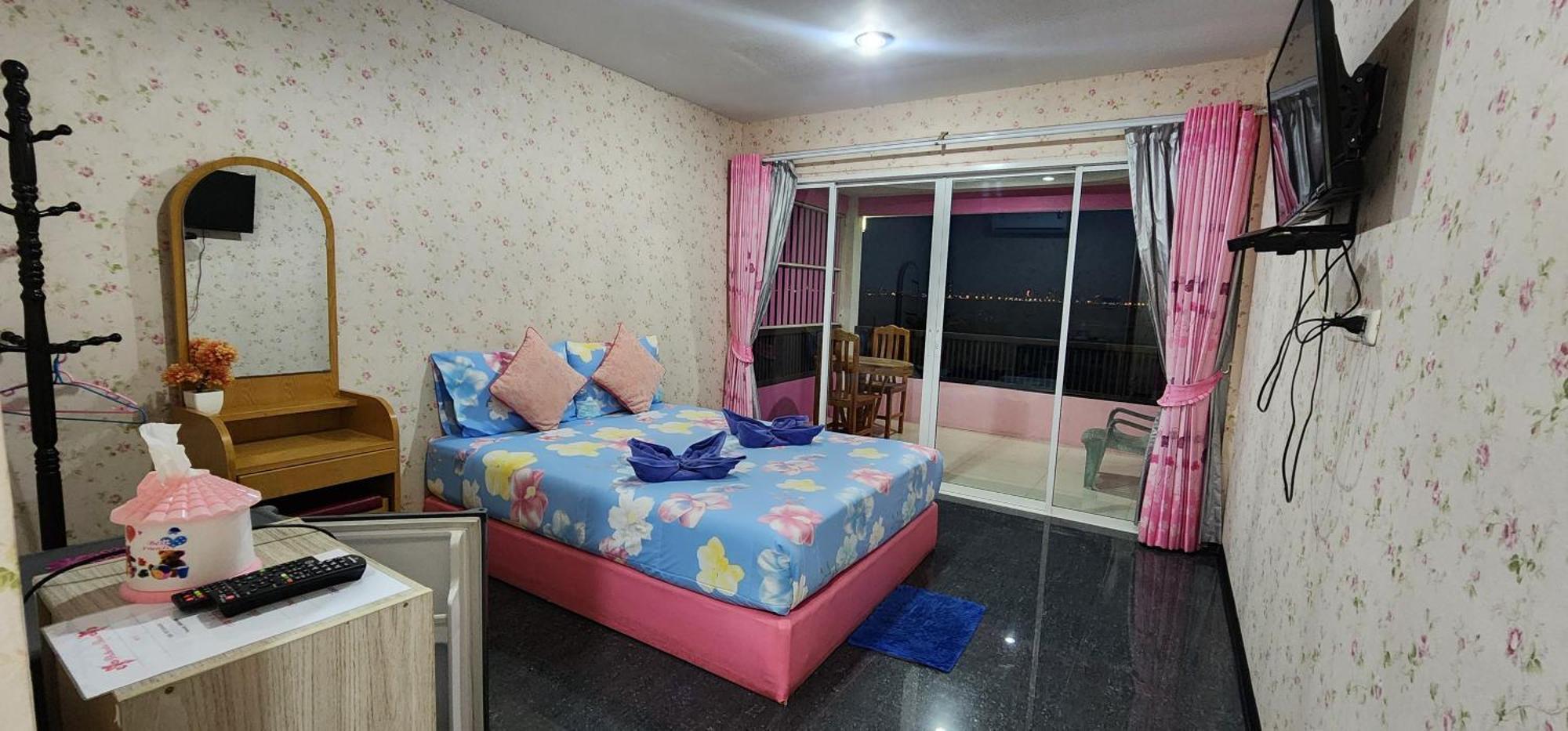 Puttaraksa Kohlarn Hotel Екстериор снимка